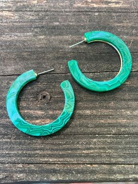 NWOT Handcrafted Green Malachite and Gold Hoop Earrings - Women Jewelry